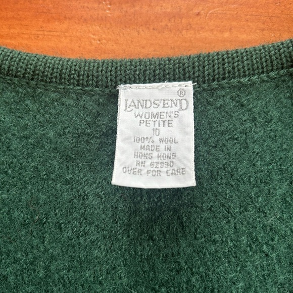 VTG Lands End Sweater Vest 100% Wool Knot Buttons Sz 10PGreen Pockets Grannycore - Picture 3 of 6